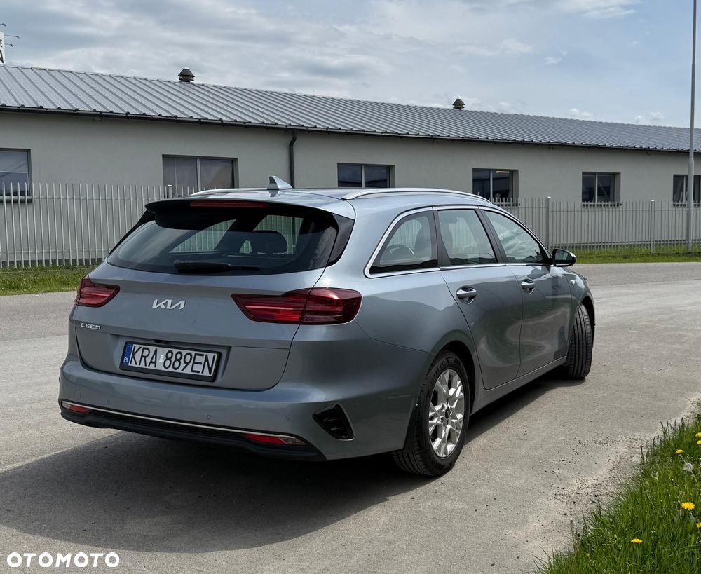 Kia Ceed 1.5 T-GDI M - 6