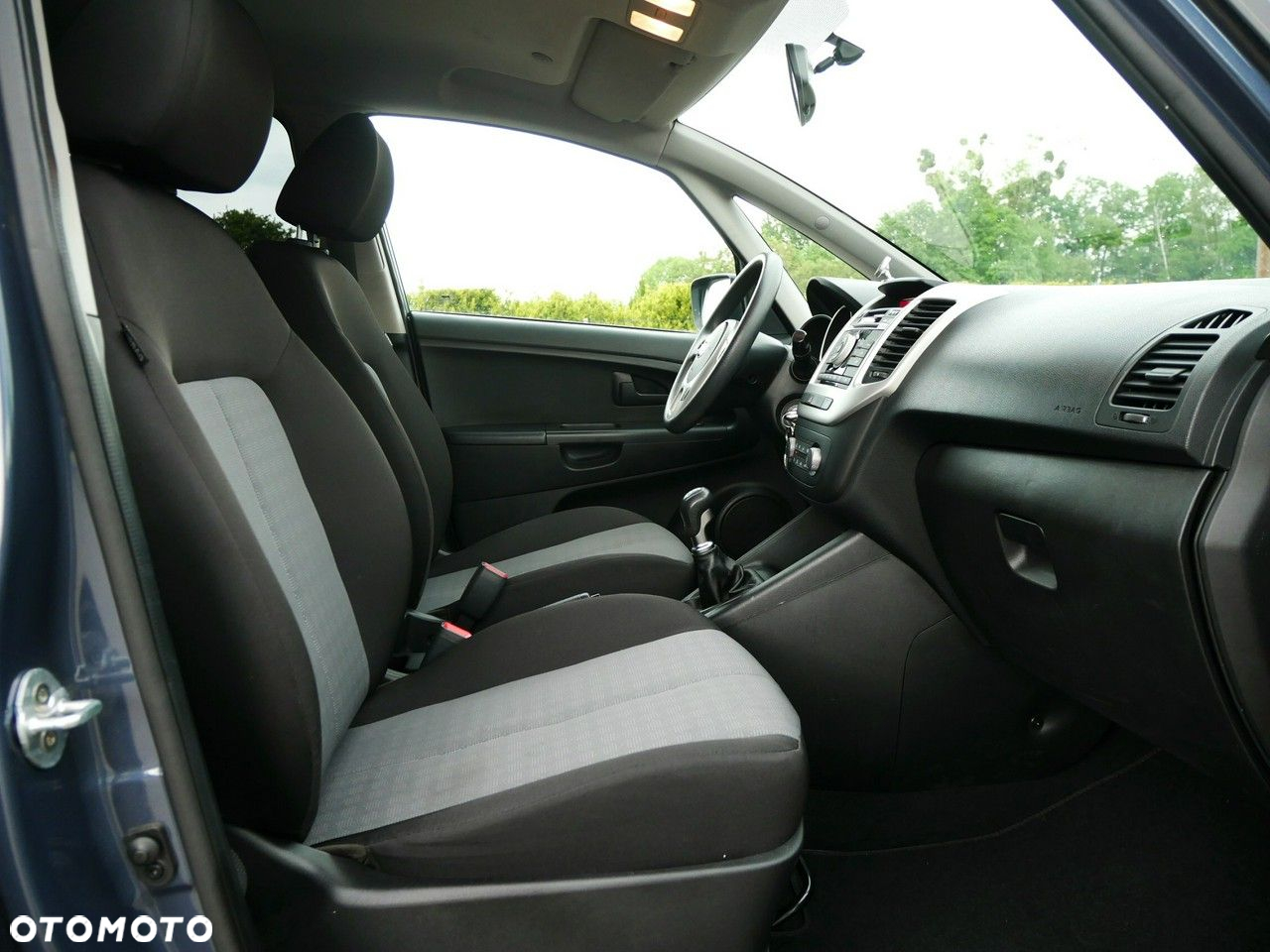 Kia Venga 1.4 CRDi 90 Attract - 23