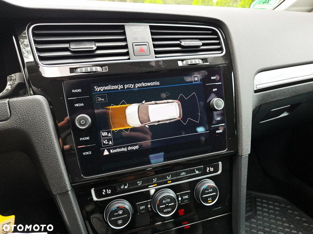Volkswagen Golf 1.5 TSI ACT OPF DSG Highline - 11