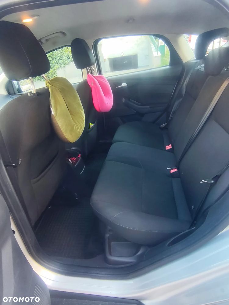 Ford Focus 1.6 Trend - 19
