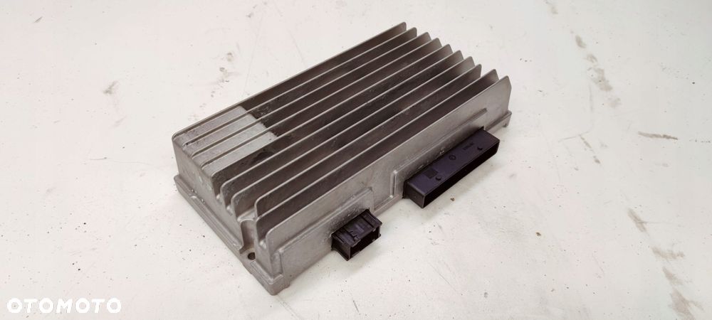 WZMACNIACZ BANG OLUFSEN AUDI A4 A5 Q5 8T0035223AP - 1