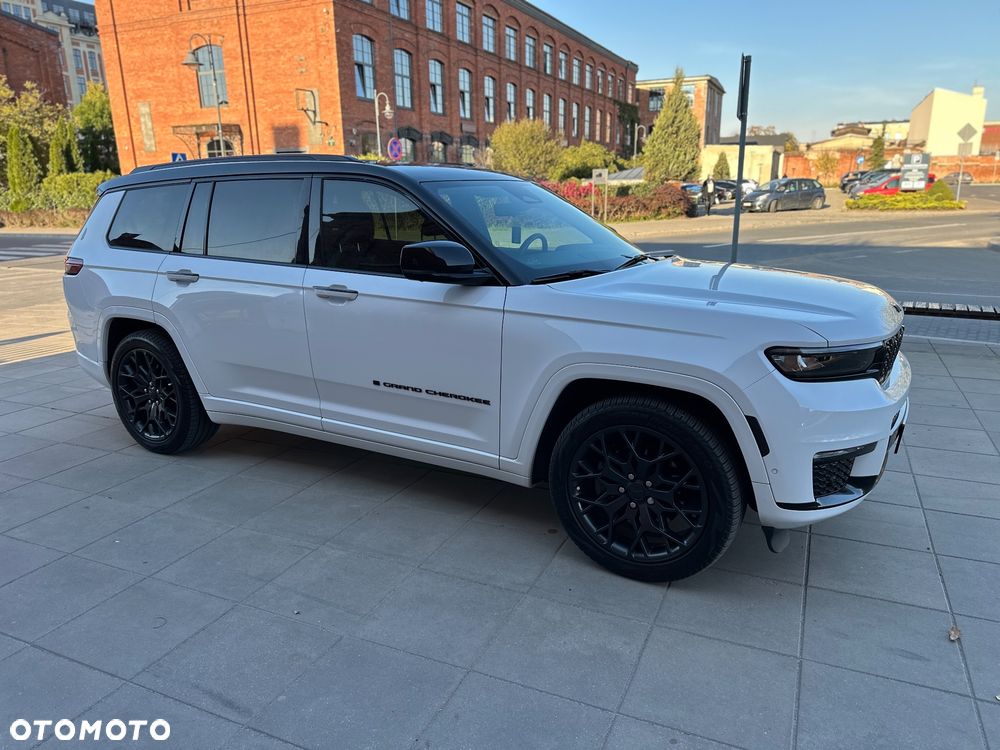 Jeep Grand Cherokee - 2