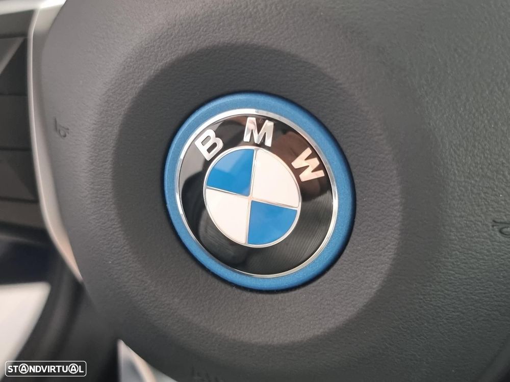 BMW 225xe Active Tourer e xDrive - 29