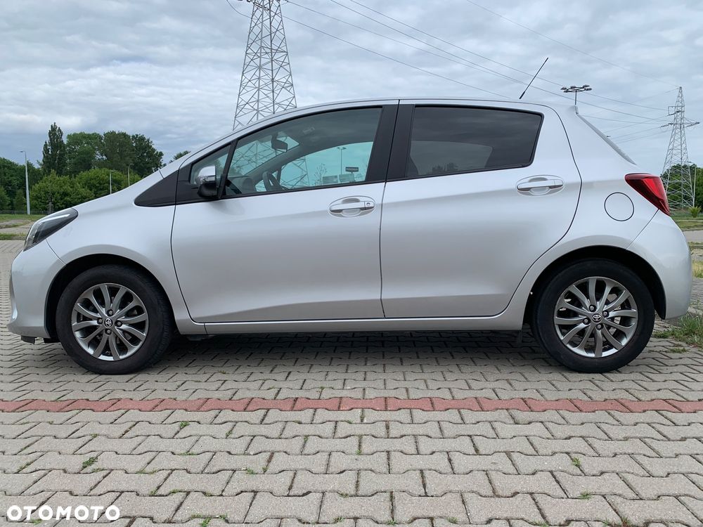 Toyota Yaris 1.33 Premium - 15