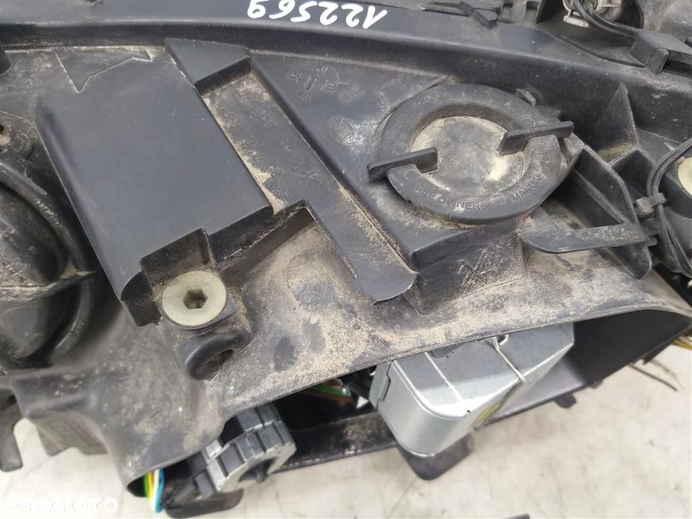 Reflektor lampa przód prawa BMW 5 E60 E61 12872400 SKRĘTNA PRZETWORNICA - 9