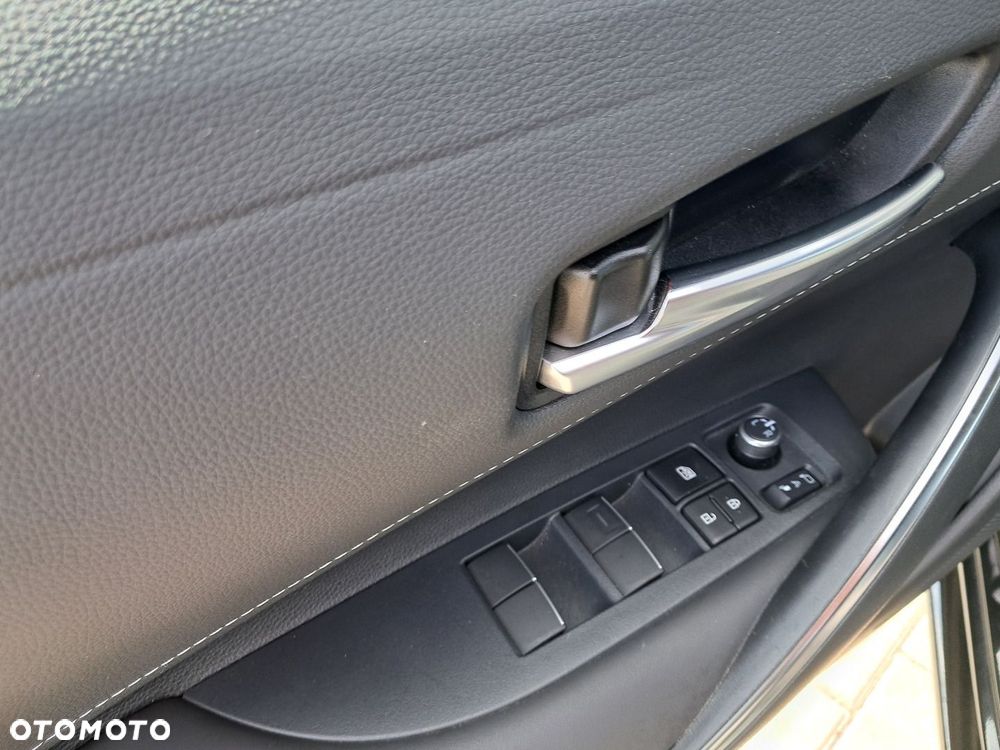 Toyota Corolla 1.8 Hybrid Style - 10