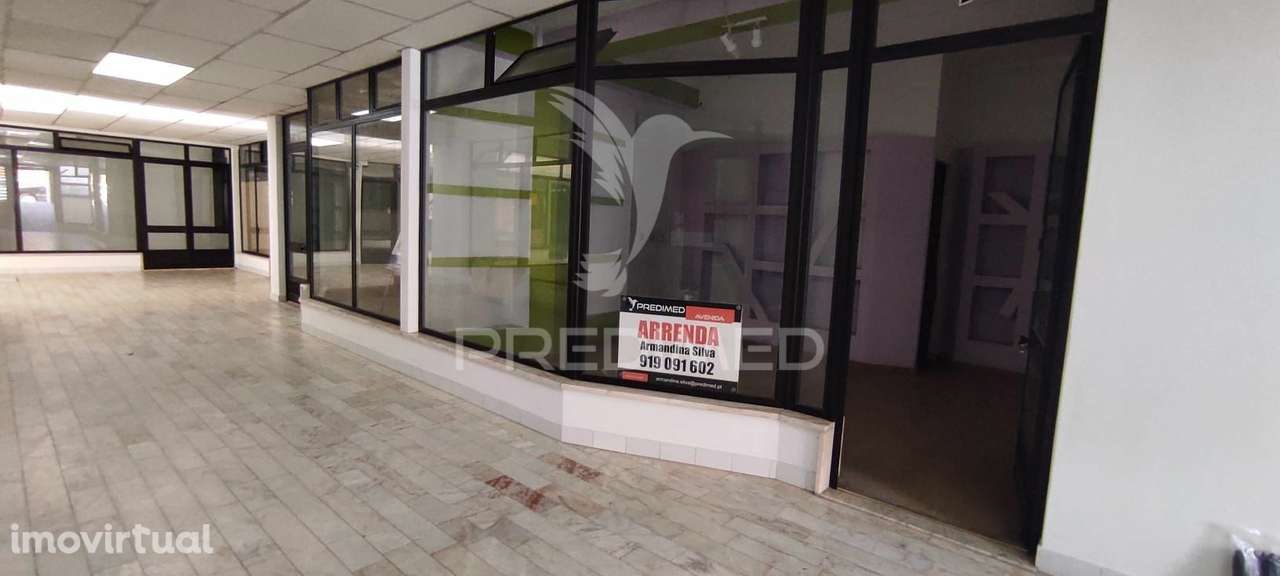 Loja c/ 25m2, Ed. Castelo, Ourém - Grande imagem: 2/9