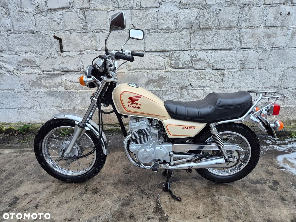 Honda CM - 17