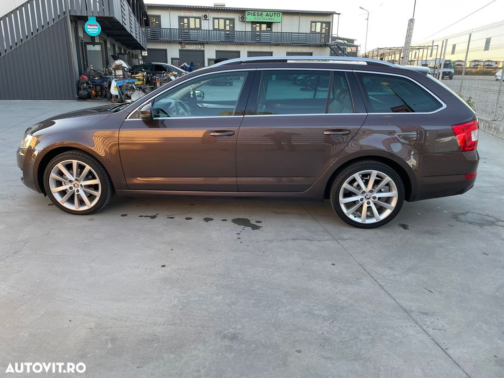 Skoda Octavia 1.6 TDI DSG Ambition - 4