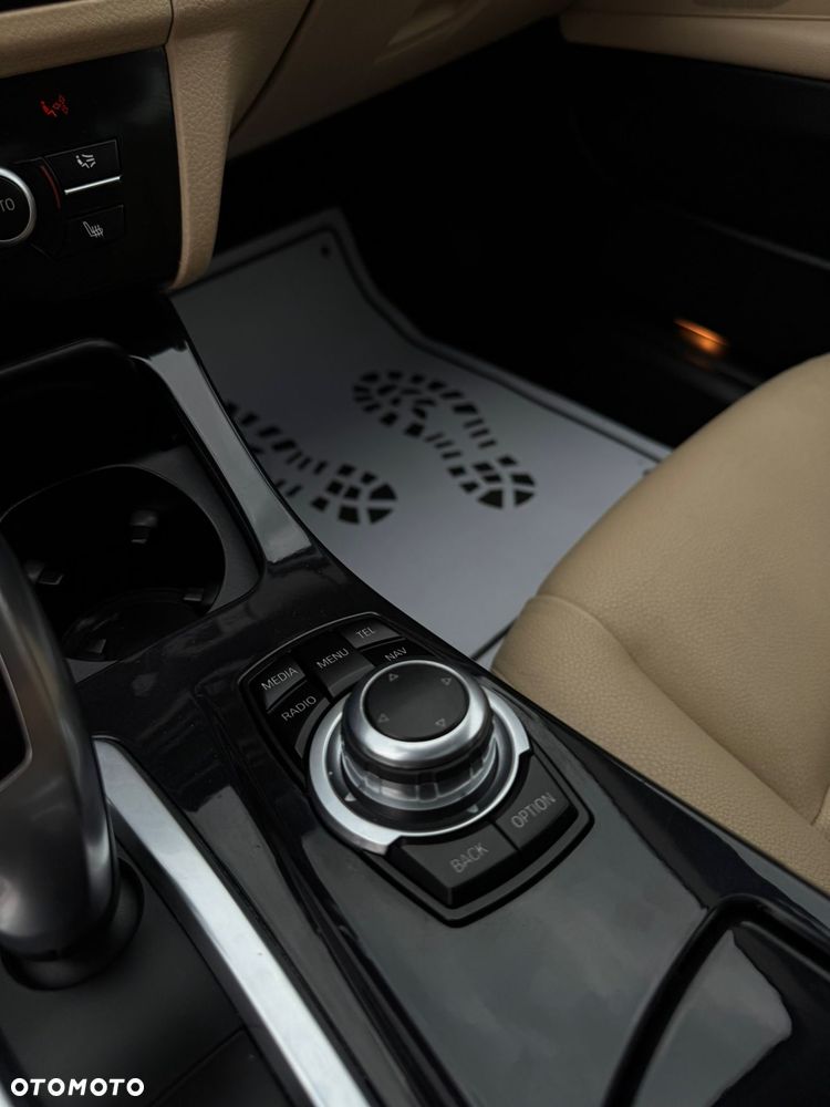 BMW Seria 5 520d xDrive MHEV Business Edition sport - 26