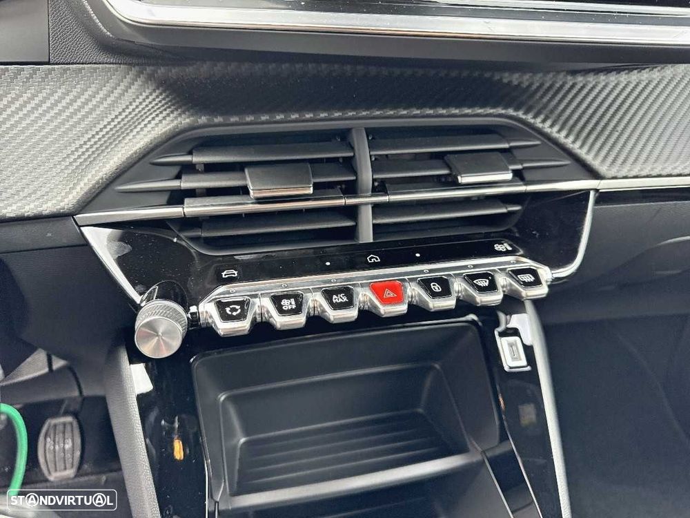 Peugeot 2008 1.2 Style — fotografia 20