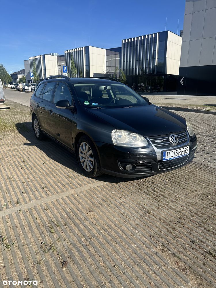 Volkswagen Golf - 2