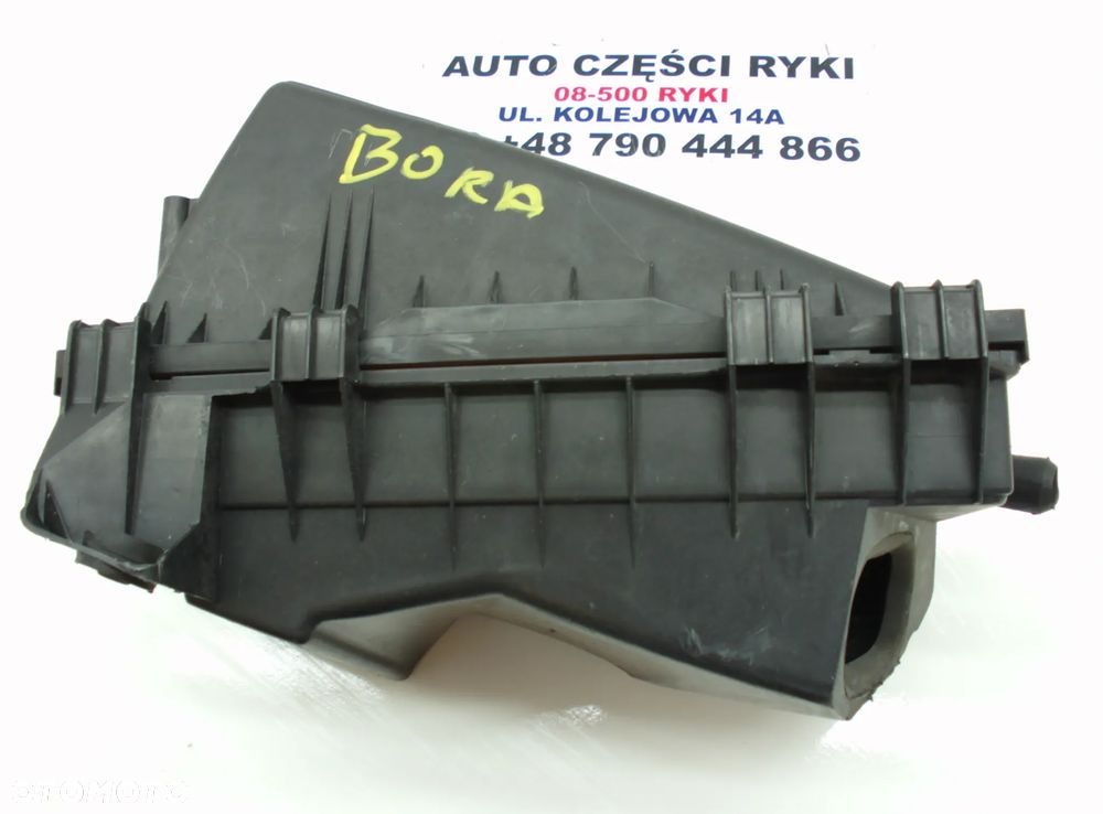 VW Bora Filtr Powietrza Obudowa - 2