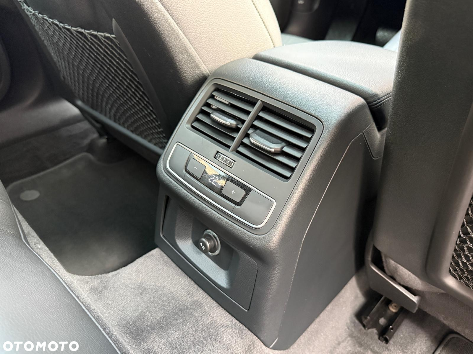Audi A5 2.0 TFSI Quattro S tronic - 27