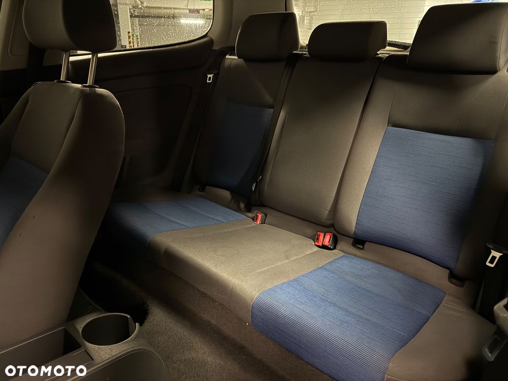 Volkswagen Golf - 14