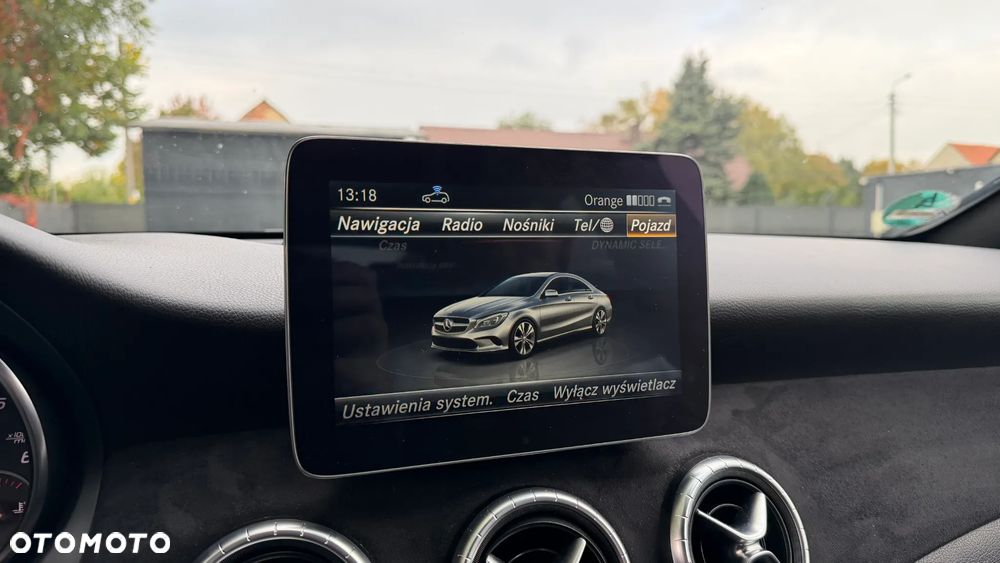 Mercedes-Benz CLA 220 d 4Matic 7G-DCT - 25