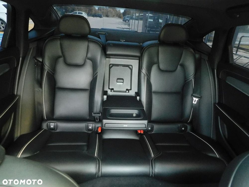 Volvo S90 - 13