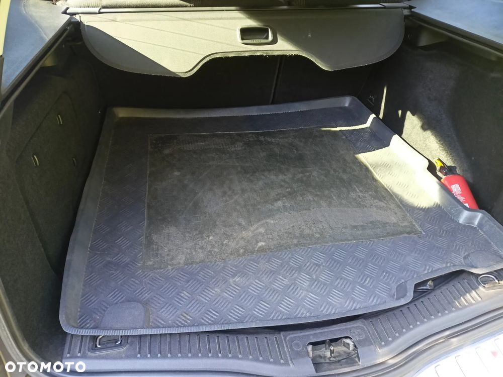 Ford Mondeo 2.0 TDCI Titanium - 10