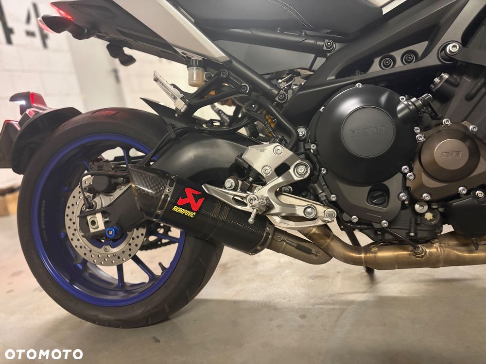 Yamaha MT - 7