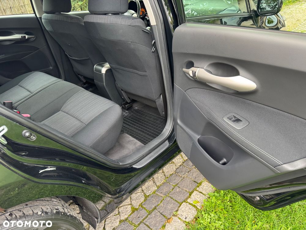 Toyota Auris 1.6 Executive - 28