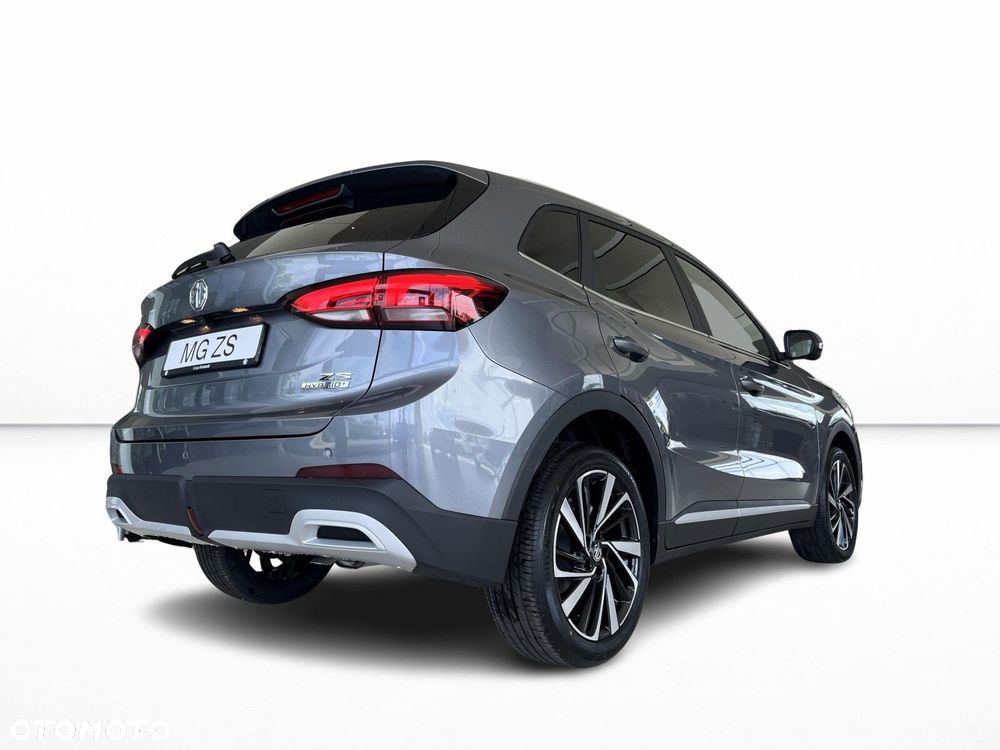 MG ZS Hybrid+ - 24