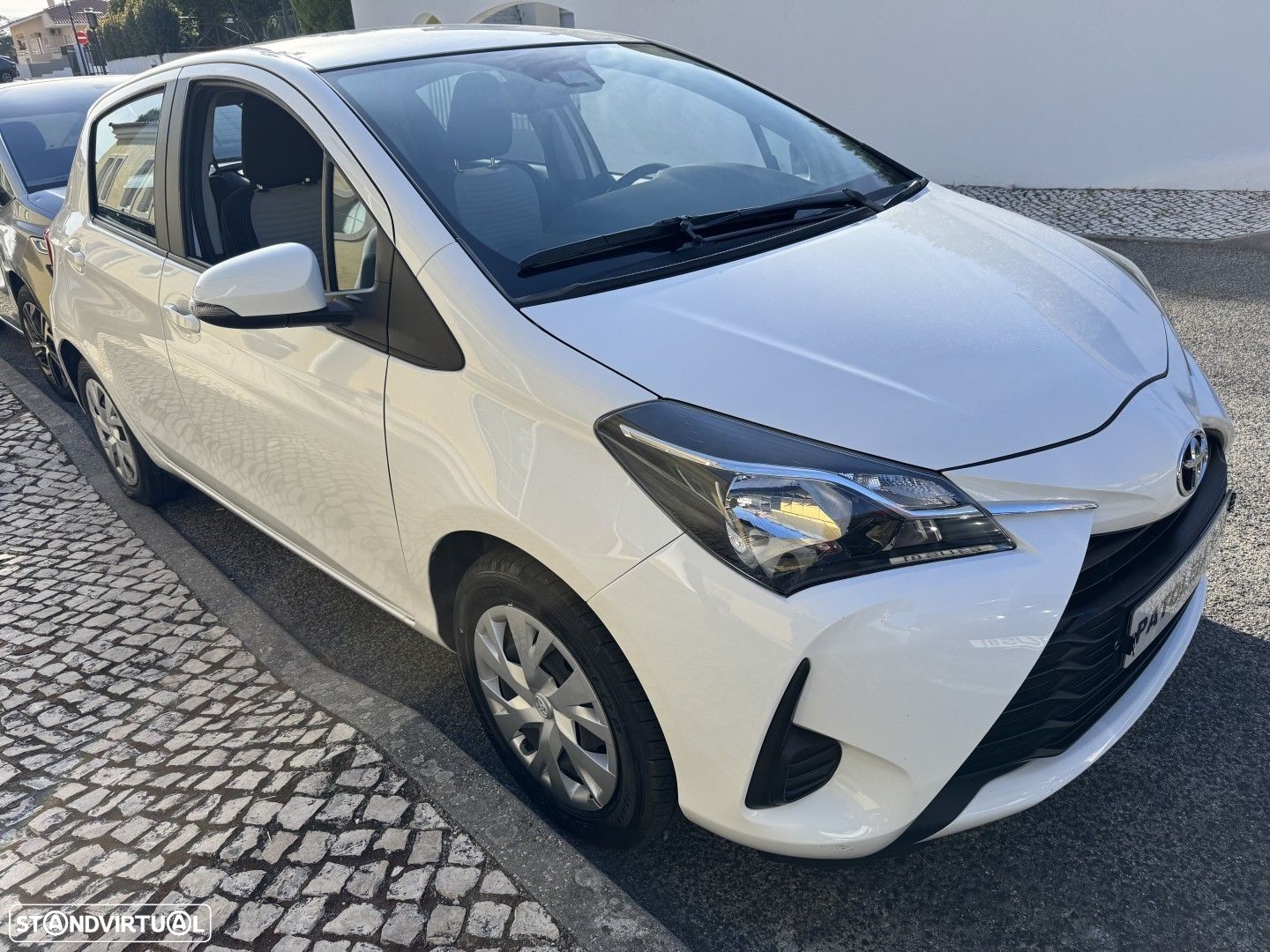 Toyota Yaris 1.0 VVT-i Comfort - 1