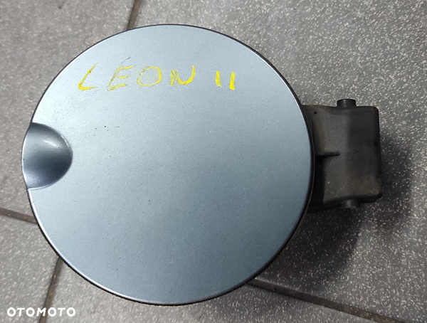 Klapka wlewu Paliwa 1P0809905 LEON II LS5U