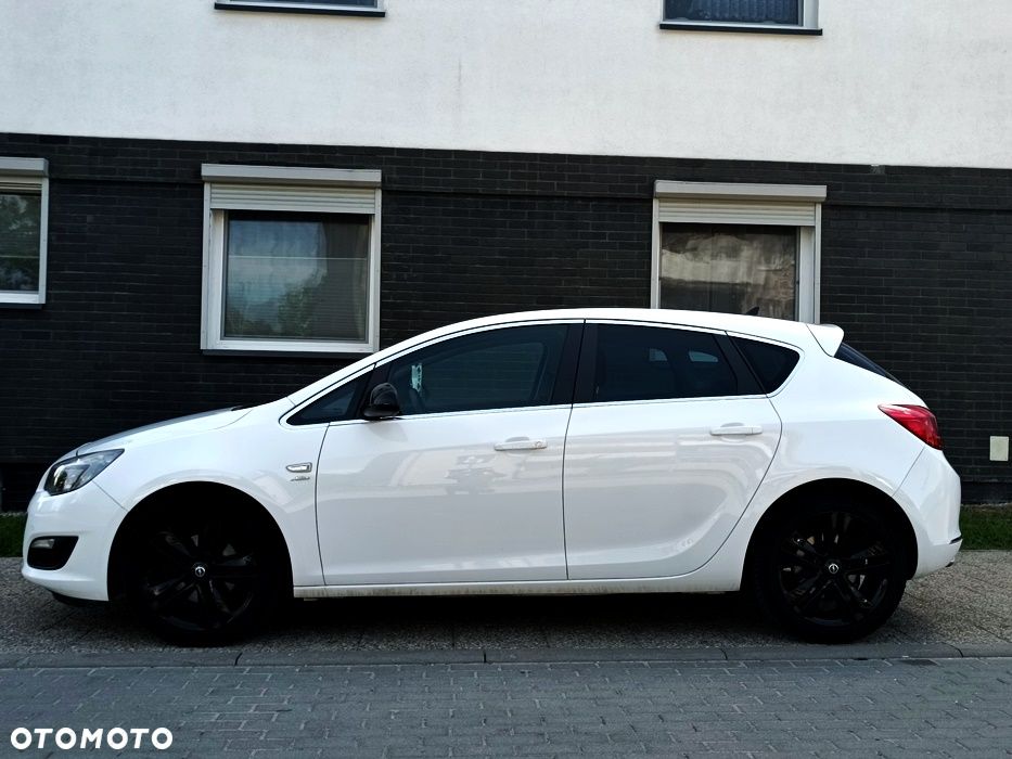 Opel Astra 2.0 CDTI Style - 11
