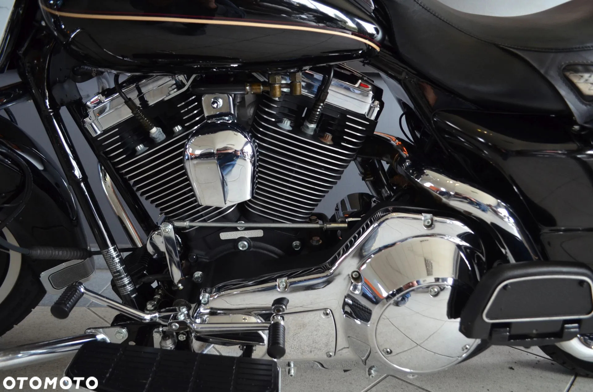 Harley-Davidson Touring Road King - 27