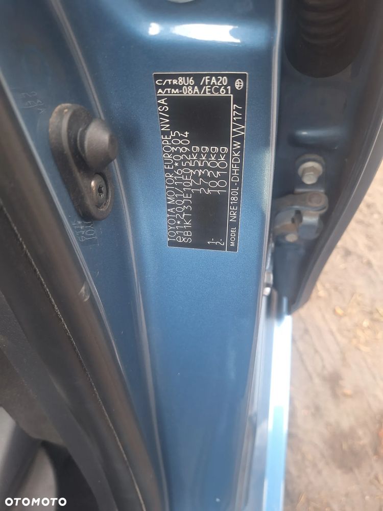 Toyota Auris 1.33 VVT-i Active - 8