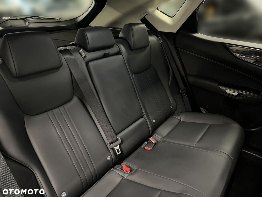 Lexus NX - 15