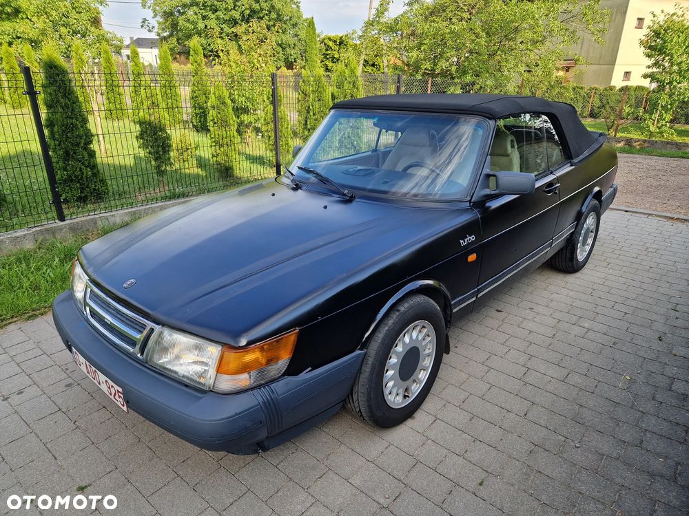 Saab 900 - 1