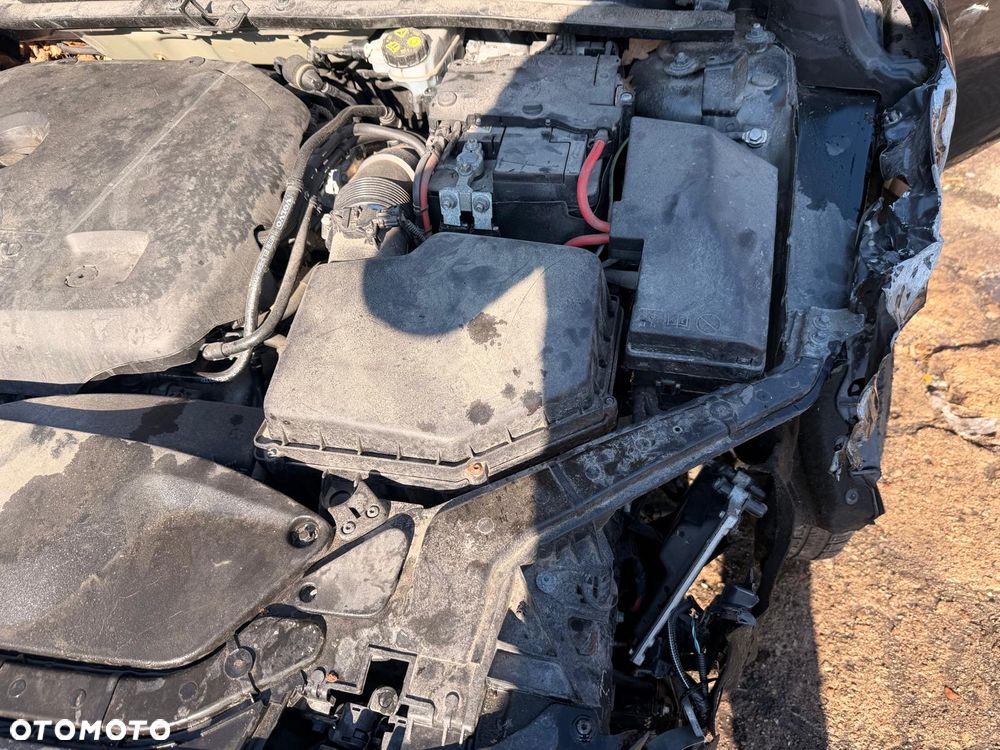 Volvo V40 T2 Geartronic - 25