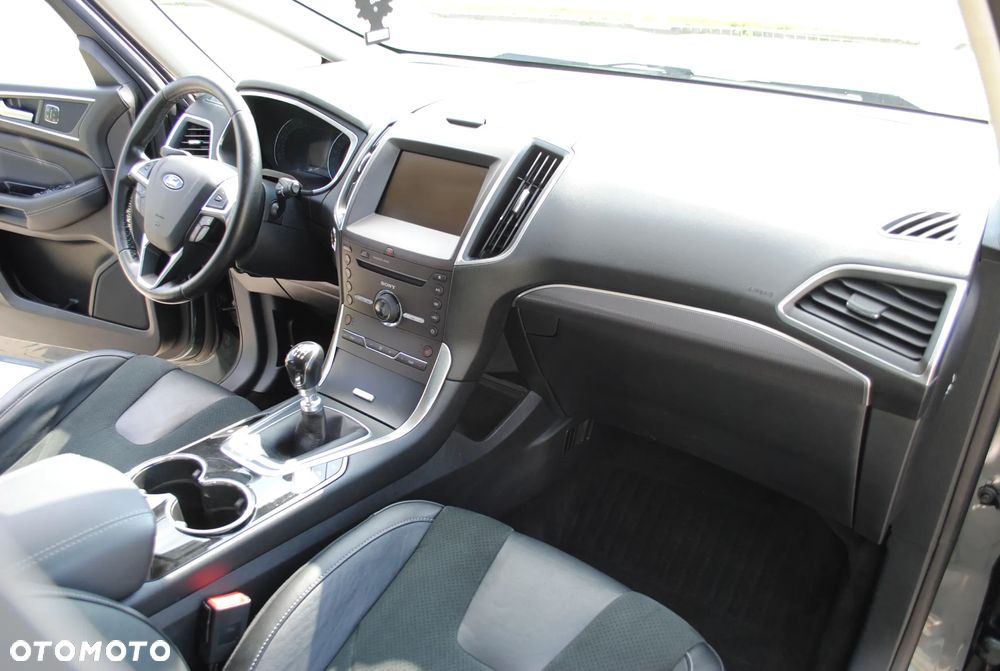 Ford S-Max 2.0 TDCi Titanium - 27