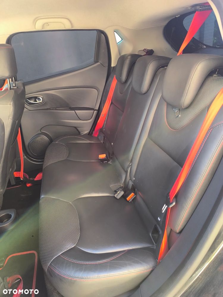 Renault Clio 1.6 Turbo R.S EDC Sport - 19