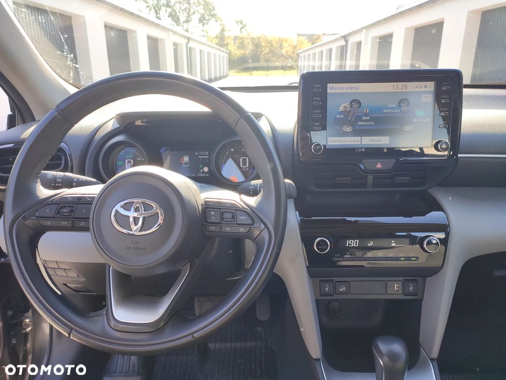 Toyota Yaris Cross Hybrid 1.5 Executive 4x4 - 12