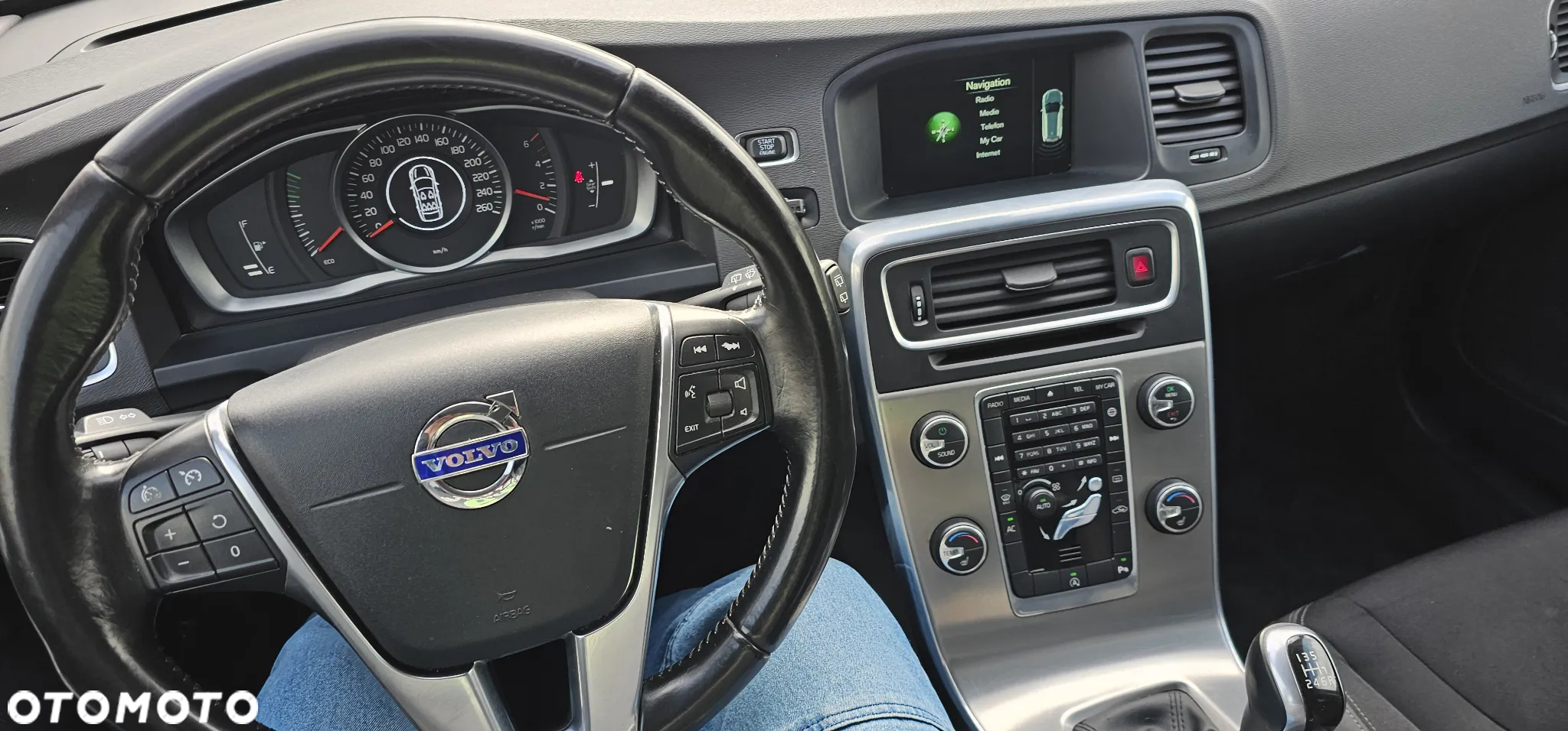 Volvo V60 - 34