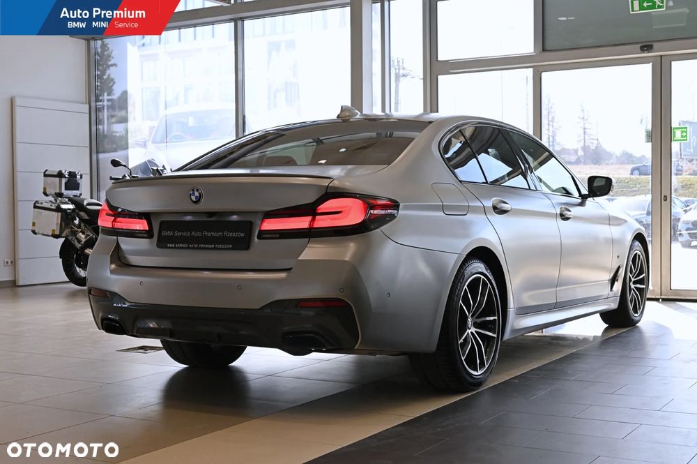 BMW Seria 5 520d xDrive - 20