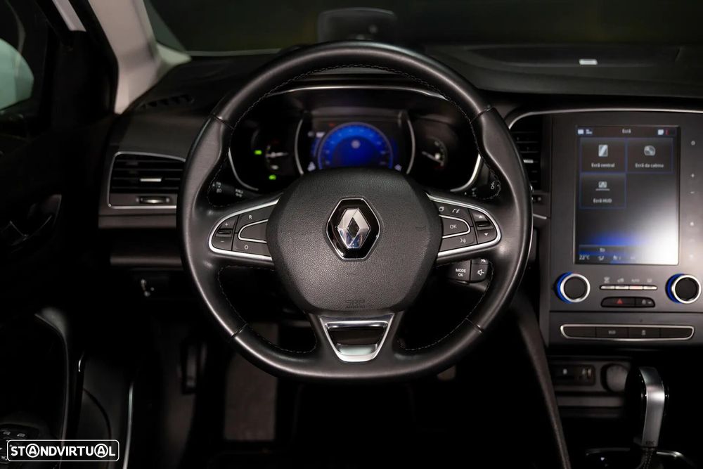 Renault Mégane Sport Tourer 1.2 TCE Bose Edition EDC — fotografia 17