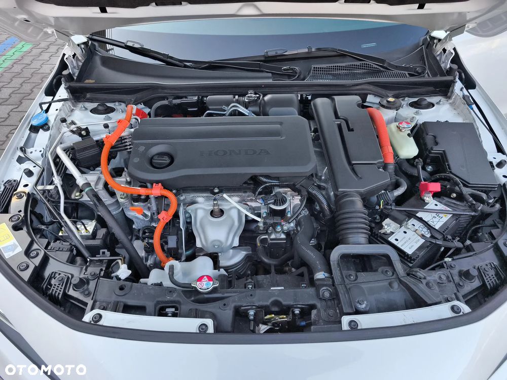 Honda Civic 2.0 i-MMD Elegance CVT - 18