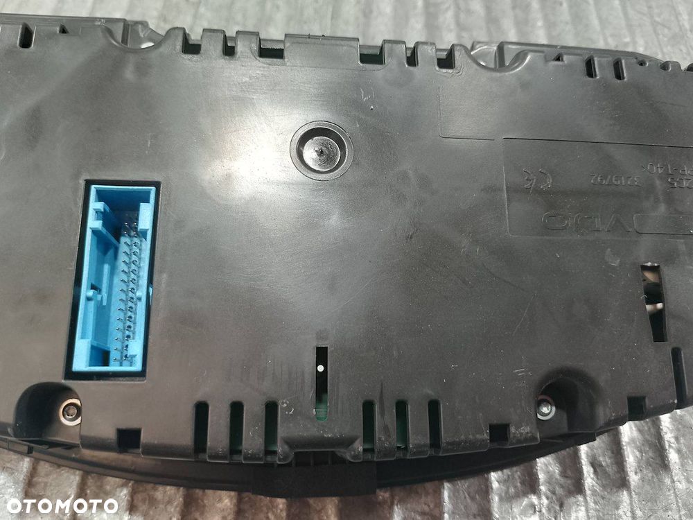 LICZNIK VW TOURAN II 1T0920865C 1.6 TDI - 4