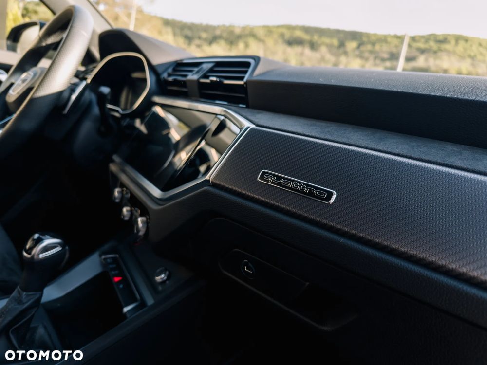 Audi RS Q3 - 32