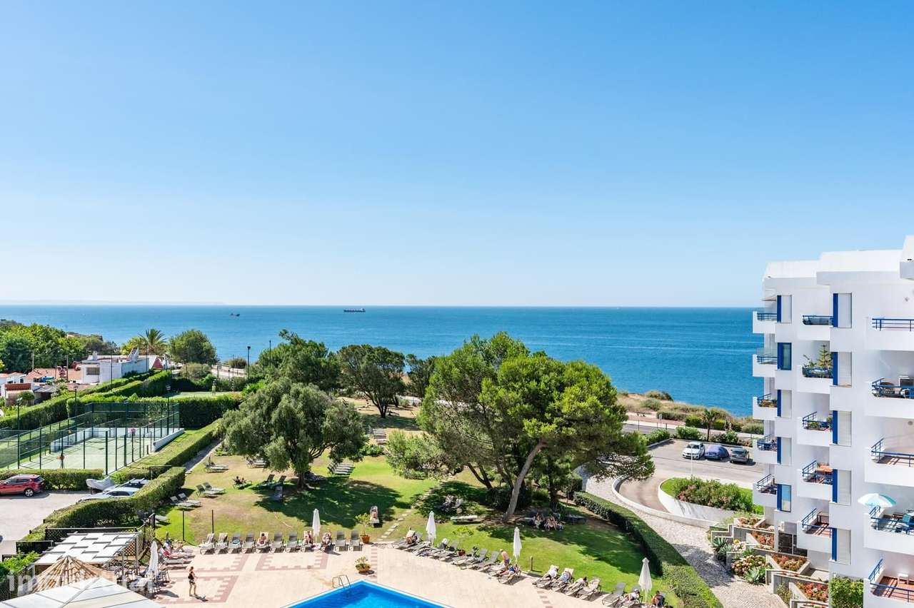 Apartamento T2 com vista, Cascais
