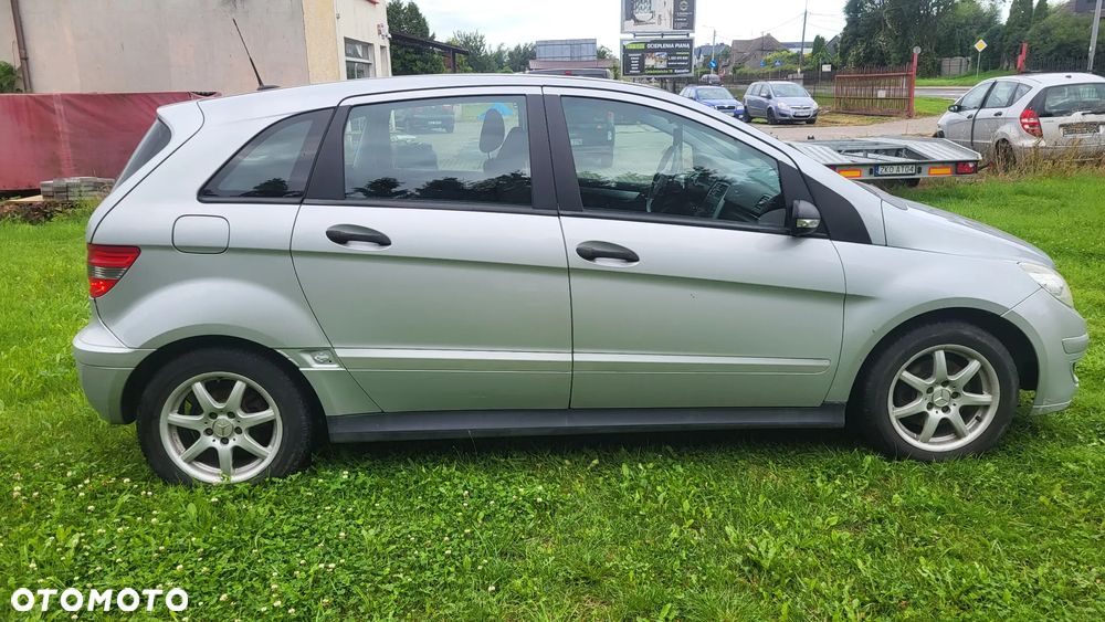 Mercedes-Benz Klasa B 200 Special Edition - 5