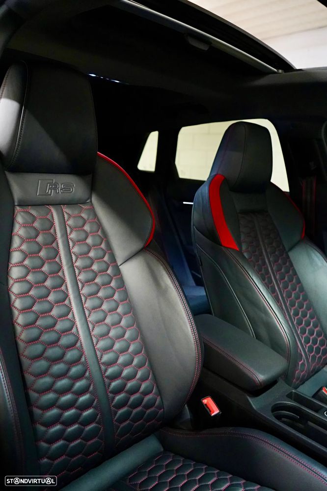 Audi RS3 Sportback 2.5 TFSI quattro S tronic - 38