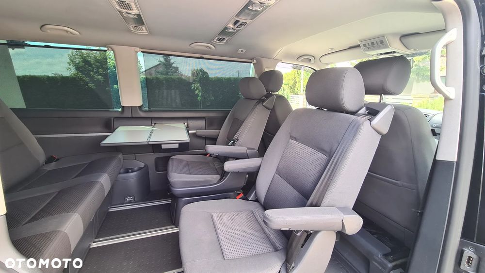 Volkswagen Multivan - 9