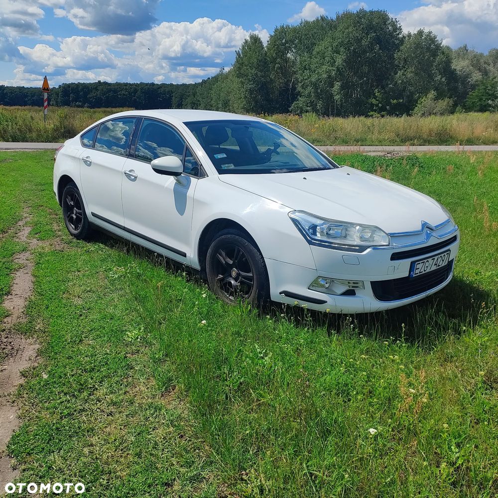 Citroën C5 1.6 HDi Attraction - 1