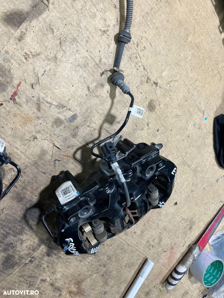 Etrieri spate Audi E-tron Porsche Taycan 2021 - 7