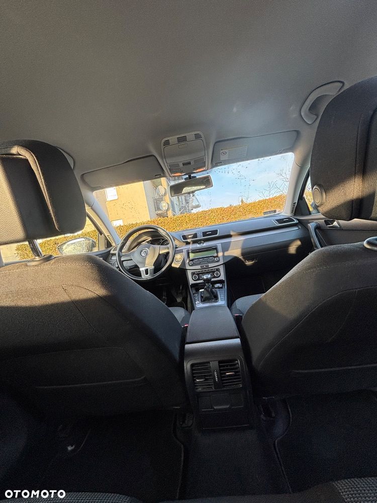 Volkswagen Passat 1.4 TSI Trendline - 13