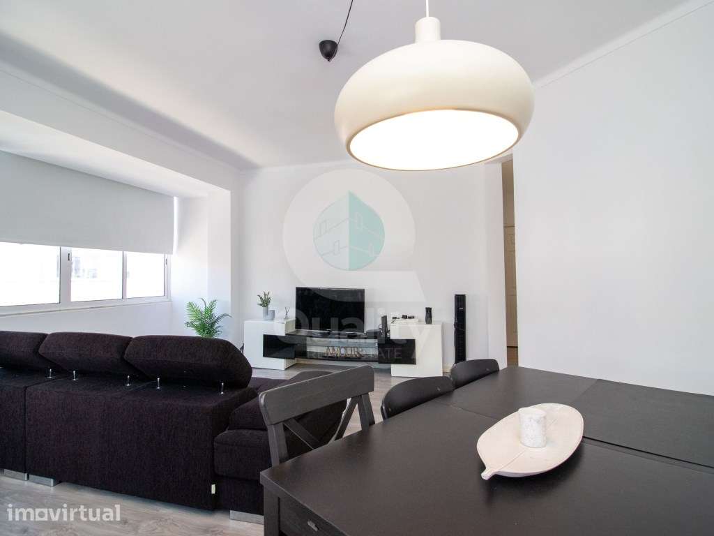 Apartamento T2 remodelado com suite no Barreiro - Grande imagem: 5/28